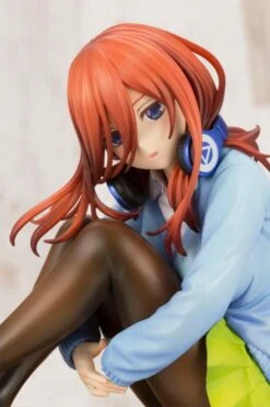 Kotobukiya 1/8 The Quintessential Quintuplets Miku Nakano Scale Statue Figure PP822 -Bandai Zone 190526018082g