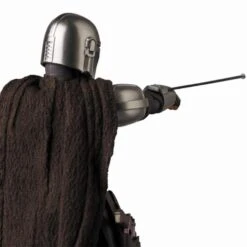 Mafex No. 129 Beskar Armor Mandalorian Star Wars The Mandalorian Action Figure -Bandai Zone 4530956471297h eb0403aa 610a 4d8b b7ad 745353ada5f5