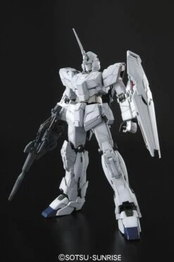 Bandai Gundam 1/100 MG RX-0 Unicorn Gundam (OVA) Full Psycho-Frame Model Kit 13 Bandai Gundam 1/100 MG RX-0 Unicorn Gundam (OVA) Full Psycho-Frame Model Kit -Bandai Zone 4543112620538 b
