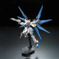 Bandai Gundam 1/144 RG #14 Seed Destiny ZGMF-X20A Strike Freedom Gundam Model Kit -Bandai Zone 4543112851390d