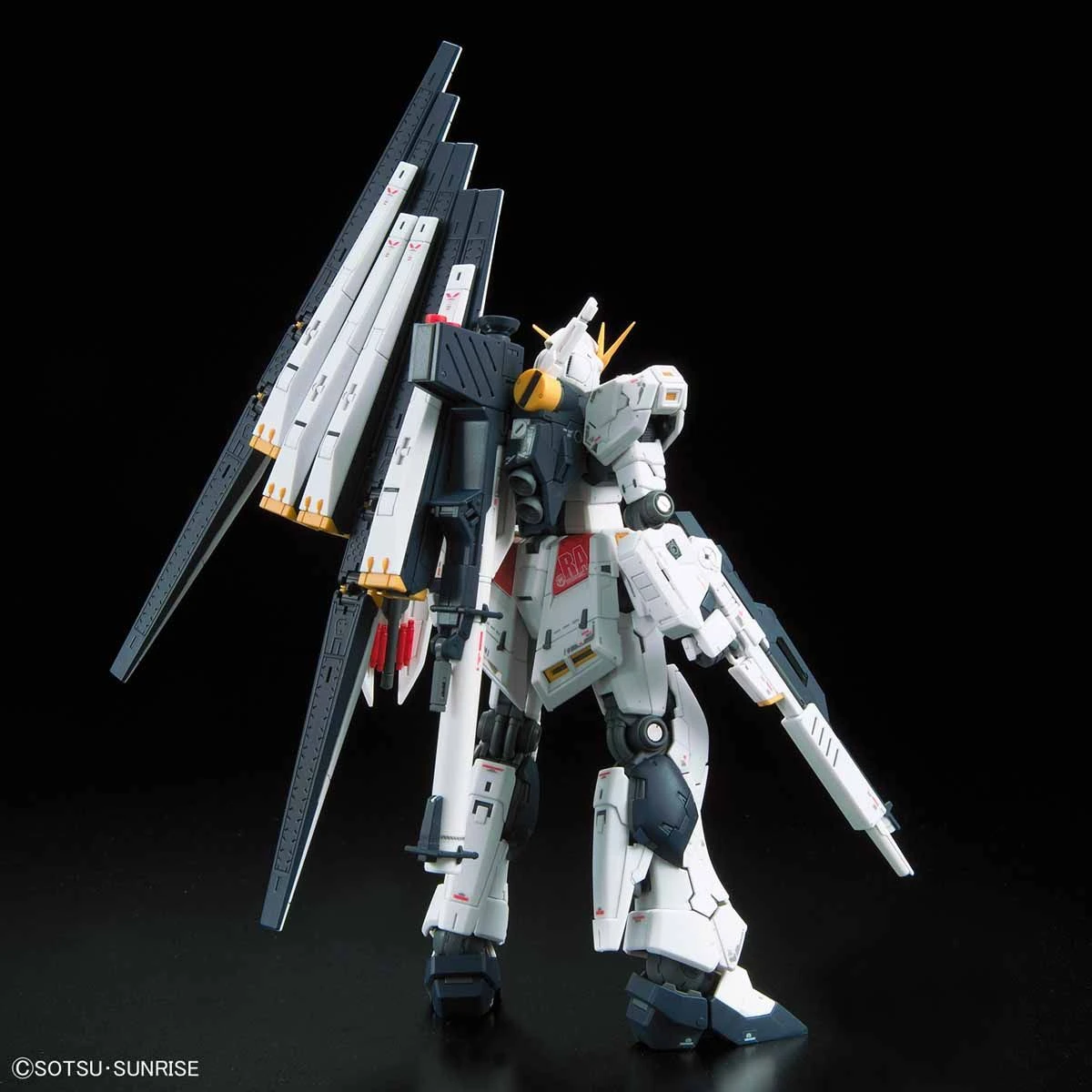 Bandai Gundam 1/144 RG #32 Char's Counterattack RX-93 V Nu Gundam Model Kit 4 Bandai Gundam 1/144 RG #32 Char's Counterattack RX-93 V Nu Gundam Model Kit - Image 2