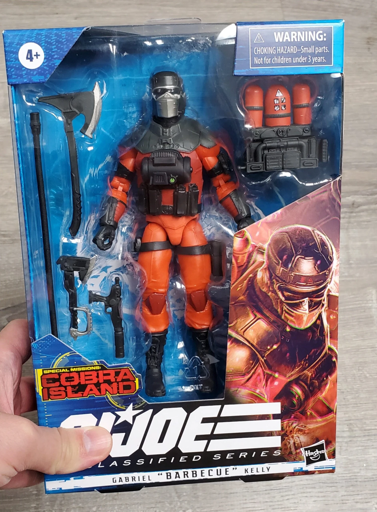 Hasbro G.I. Joe Classified Series Special Missions: Cobra Island Gabriel “Barbecue” Kelly Action Figure 9 Hasbro G.I. Joe Classified Series Special Missions: Cobra Island Gabriel “Barbecue” Kelly Action Figure - Image 7