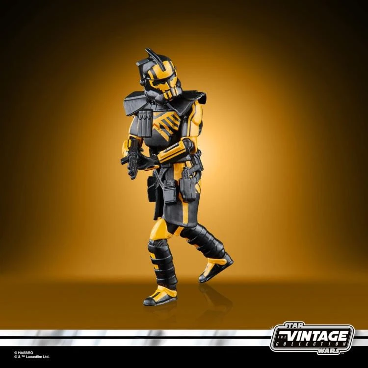Hasbro Star Wars Vintage Collection Battlefront II Arc Trooper (Umbra Operative) VC237 3.75" Action Figure 4 Hasbro Star Wars Vintage Collection Battlefront II Arc Trooper (Umbra Operative) VC237 3.75" Action Figure - Image 2