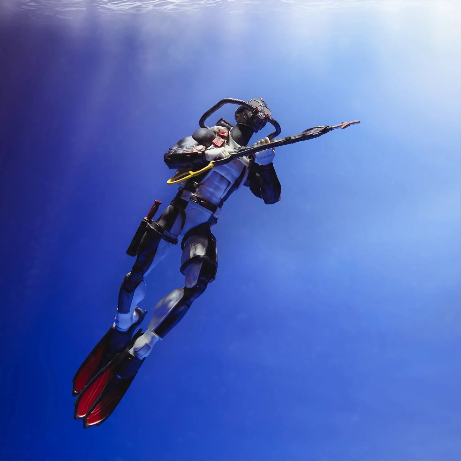 Hasbro G.I. Joe Classified Series Edward "Torpedo" Leialoha Action Figure 7 Hasbro G.I. Joe Classified Series Edward "Torpedo" Leialoha Action Figure - Image 5