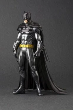 Kotobukiya DC Comics New 52 Batman Artfx+ Statue -Bandai Zone 603259028445c