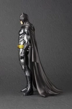 Kotobukiya DC Comics New 52 Batman Artfx+ Statue -Bandai Zone 603259028445d