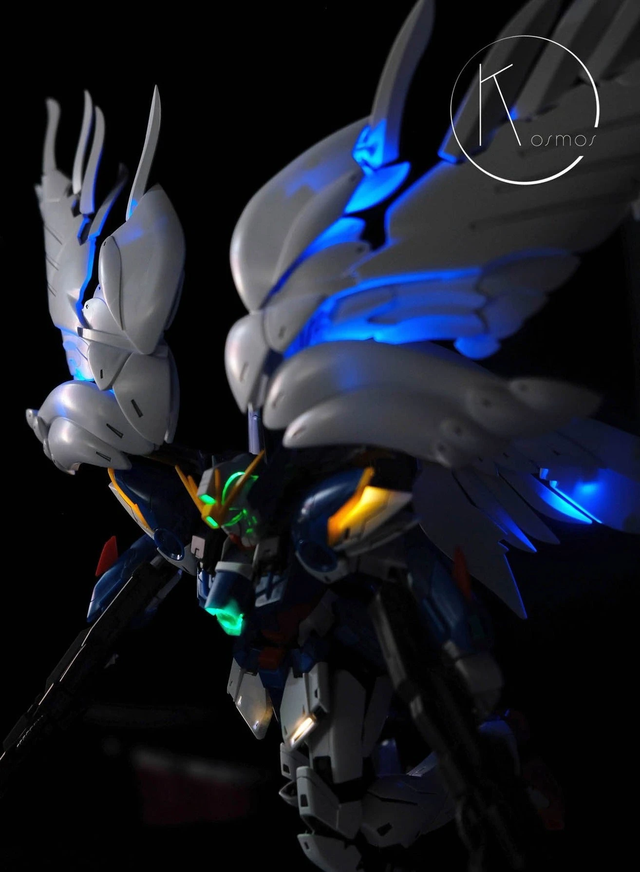 KOSMOS Gundam 1/100 MG Wing Gundam Zero EW Ver. Ka LED Matrix Set 3 KOSMOS Gundam 1/100 MG Wing Gundam Zero EW Ver. Ka LED Matrix Set