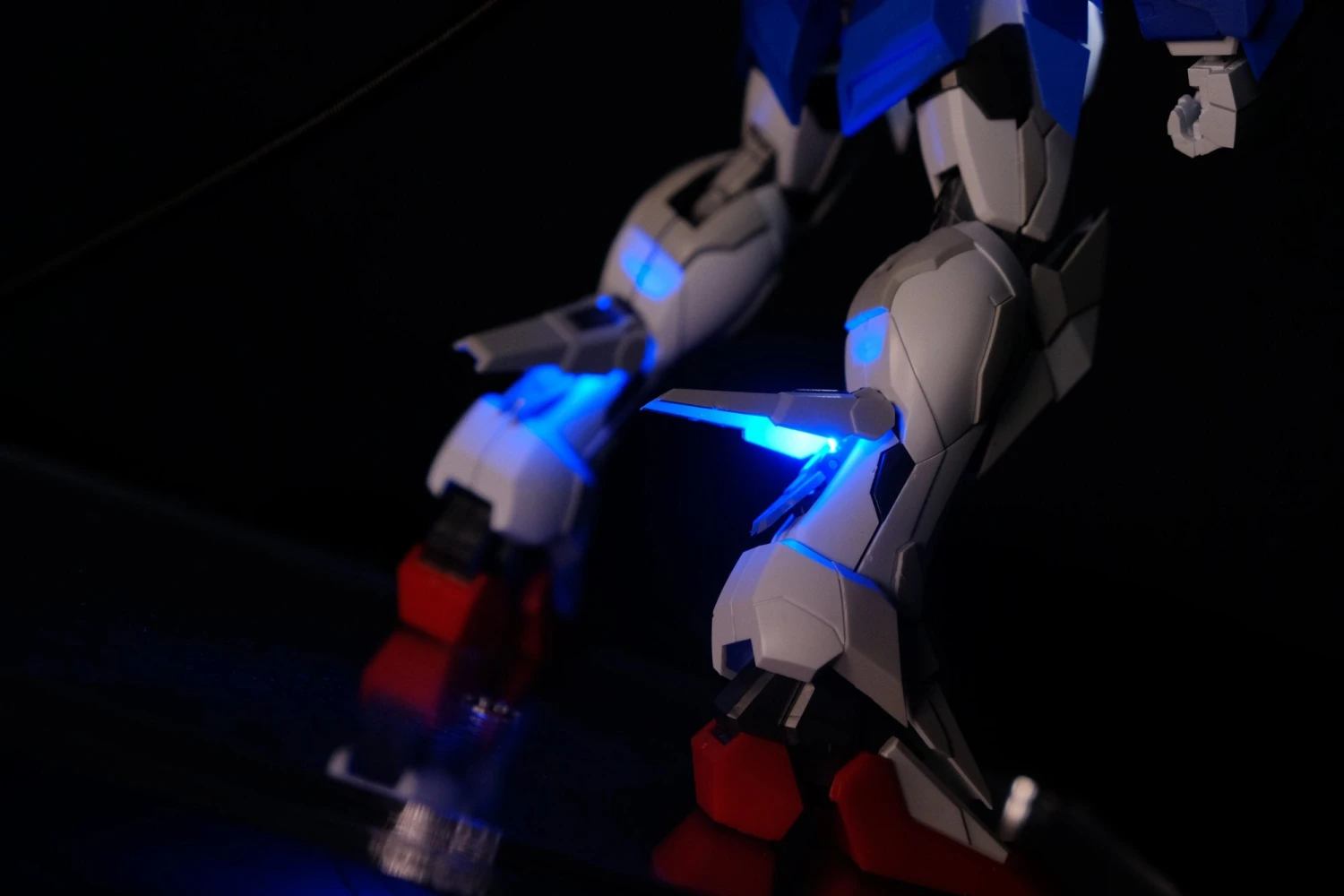 KOSMOS Gundam 1/100 MG Wing Gundam Zero EW Ver. Ka LED Matrix Set 8 KOSMOS Gundam 1/100 MG Wing Gundam Zero EW Ver. Ka LED Matrix Set - Image 6